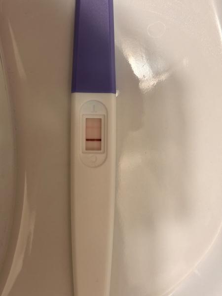 Slabé čiarky na tehotenskom teste