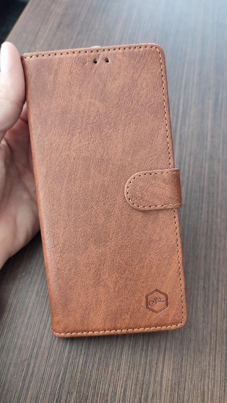 Knižkovy obal na motorola e13,