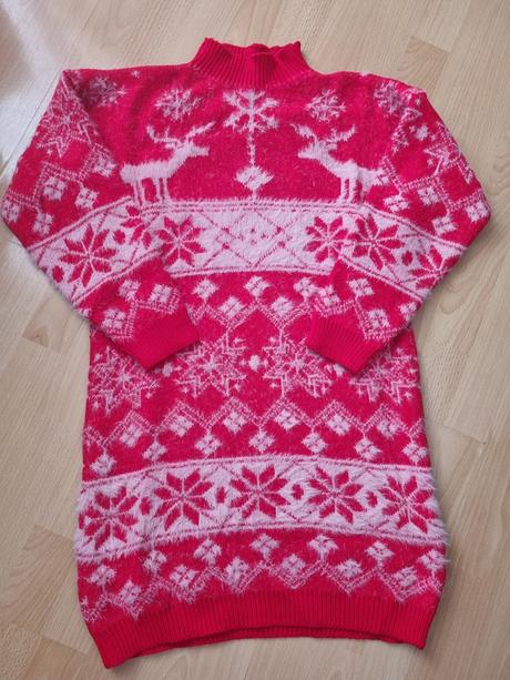 Dámsky pulovér-šaty, 