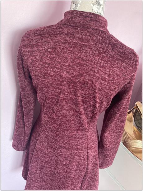 Upletové teplejšie mini šaty so zipsom, l