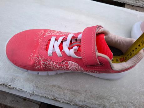 Predám tenisky veľ. 33, decathlon,33