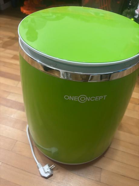 Concept prenosná práčka so žmykaním, 