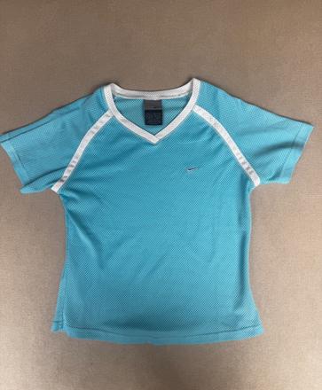 Štýlové športové tričko nike dri-fit tyrkysov, nike,s