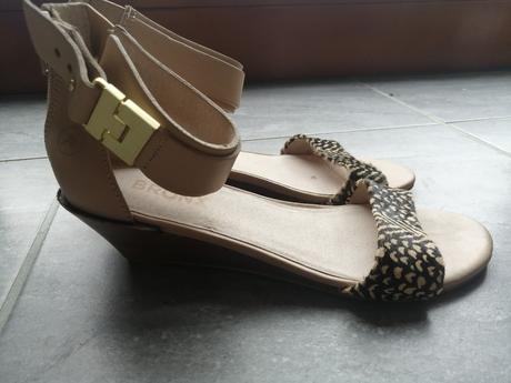 Pohodlné kožené sandále zn. bronx v39, luxusné, 39