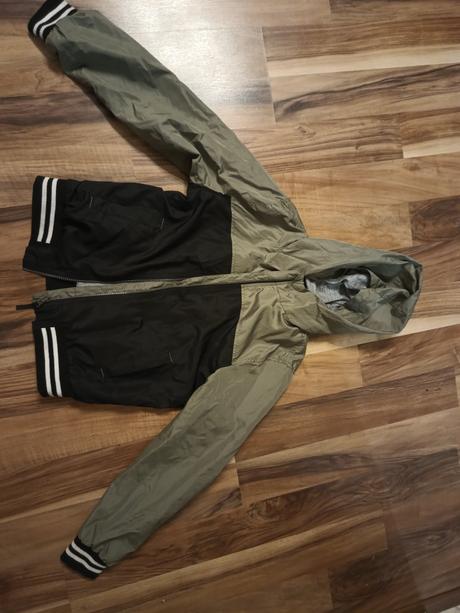 Prechodná vetrovka 146-152, 152