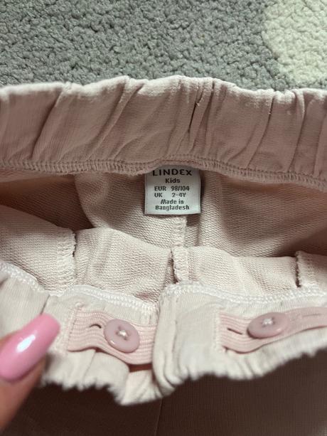 Sortky lindex, lindex,104