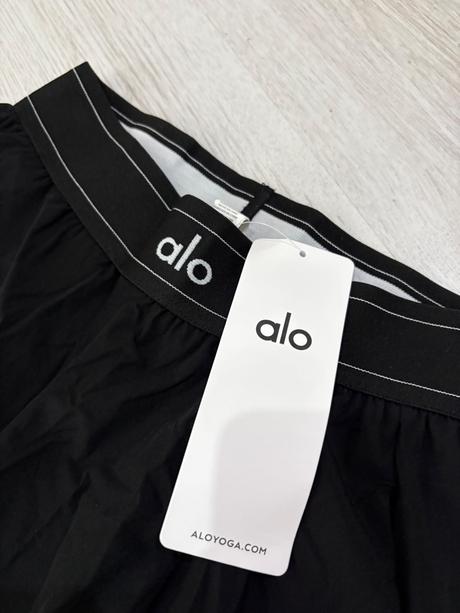 Alo yoga tepláky, s / xs