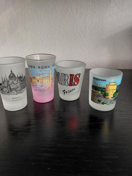 Poháriky, poldecáky, 