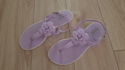 Fialove sandalky, 33