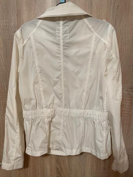 Gaudi lahka bundička, gaudi,m