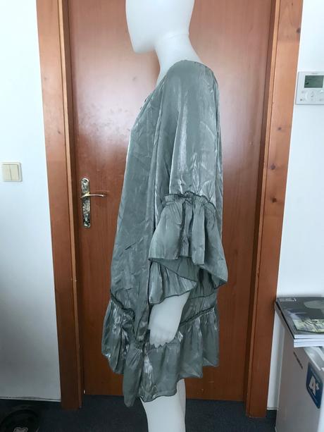 Šaty s leskom v pokrčenom vzhľade, uni, 