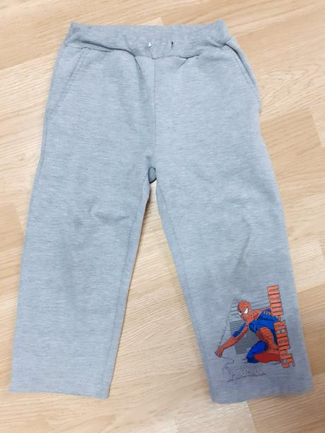 Teplaky spiderman, marvel,104