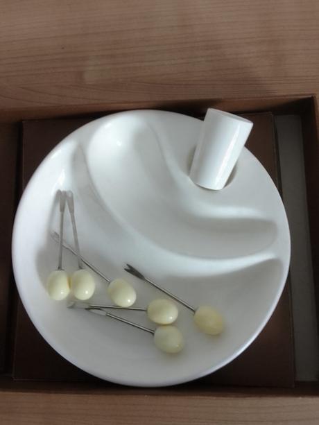 Keramická misa na olivy, syr., 