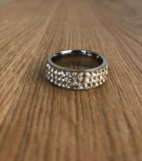 Dámsky prsteň, takko