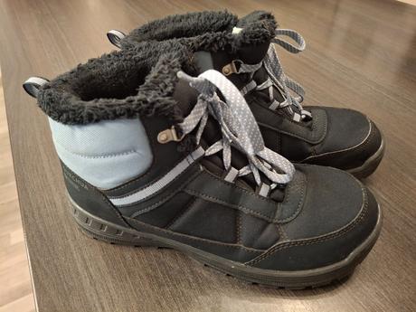 Nepremokave teple zimné topanky, quechua,38