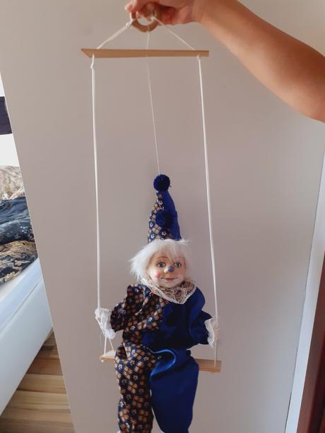 Hračka na zavesenie, 