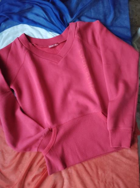 Červená mikina s vreckami, m