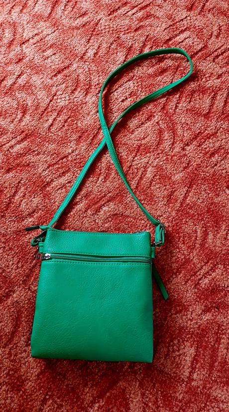 Damka kabelka nová,