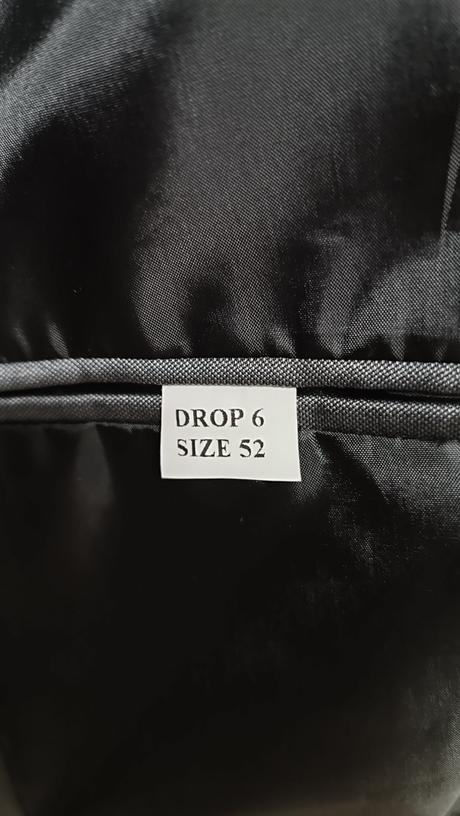 Pánsky oblek oceľovej farby, 52