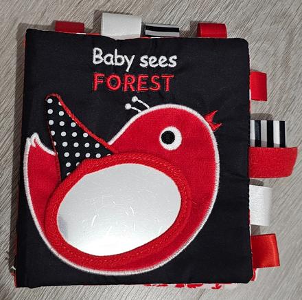 Senzorická knižka kontrastová čiernobiela s červen, 