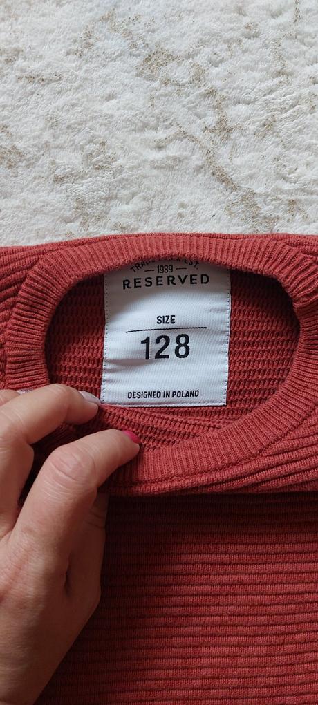 Vrúbkový svetrík, reserved,122