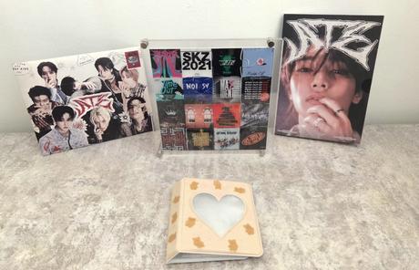 Stray kids albumy,puzzle, 