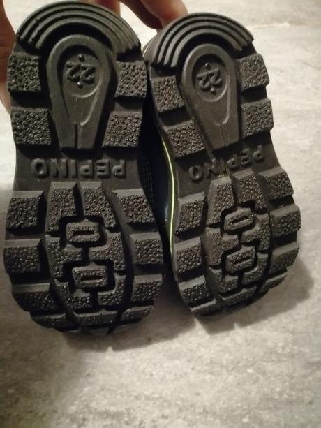 Čižmičky v22, vd 13,3 cm max, 22