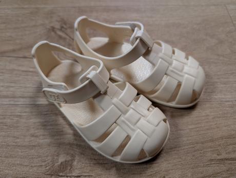 Barefoot gumové sandále igor 24, 24