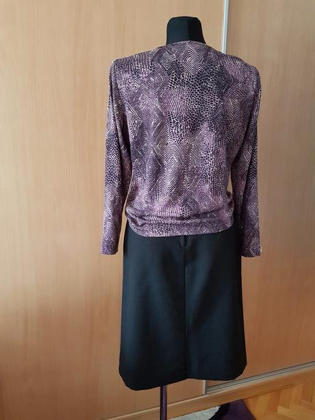 Fialový vzorovaný top s ozdobnými nitmi lko, l