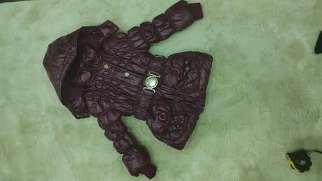 Predám vetrovku, 104