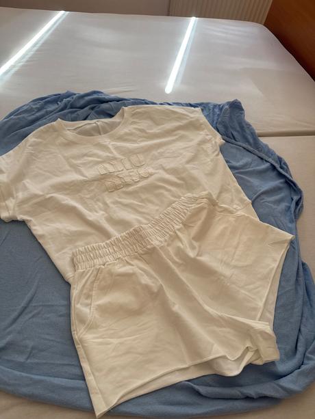 Suprava miumiu, l / xl