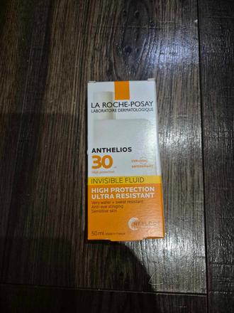 La roche athelios opalovaci fluid spf 30, 