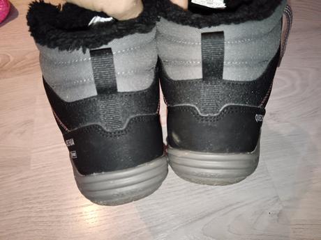 Nepremokavé topánky veľ. 38 na zimu, quechua,38