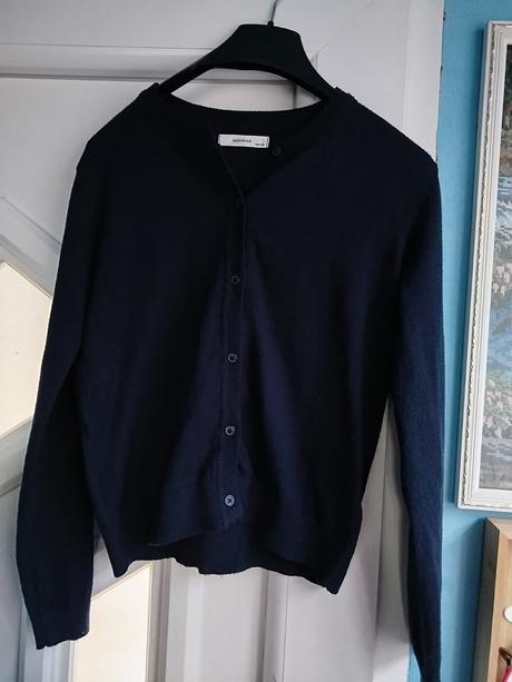 Svetrík, reserved,146