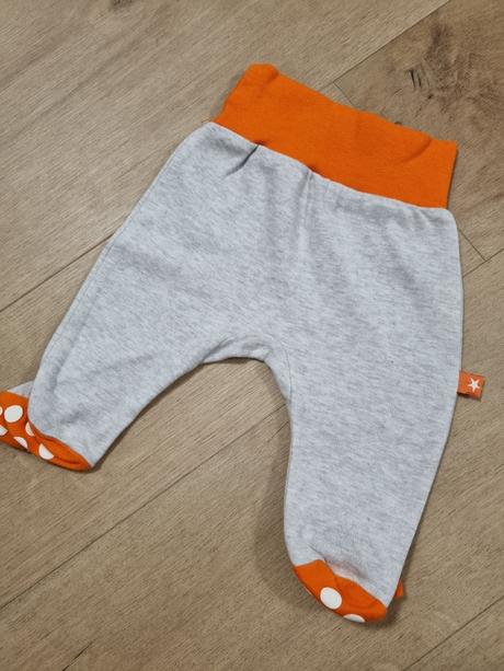 Dupačky s protišmykovými nožkami, 56