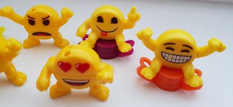 Emoji - postavičky z kindervajička,