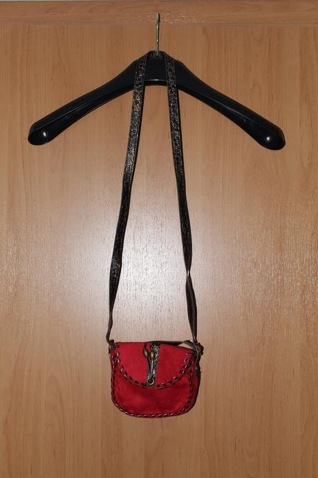 Kabelka crossbody, 