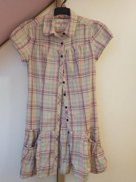 Šaty so striebor. niťami, 38