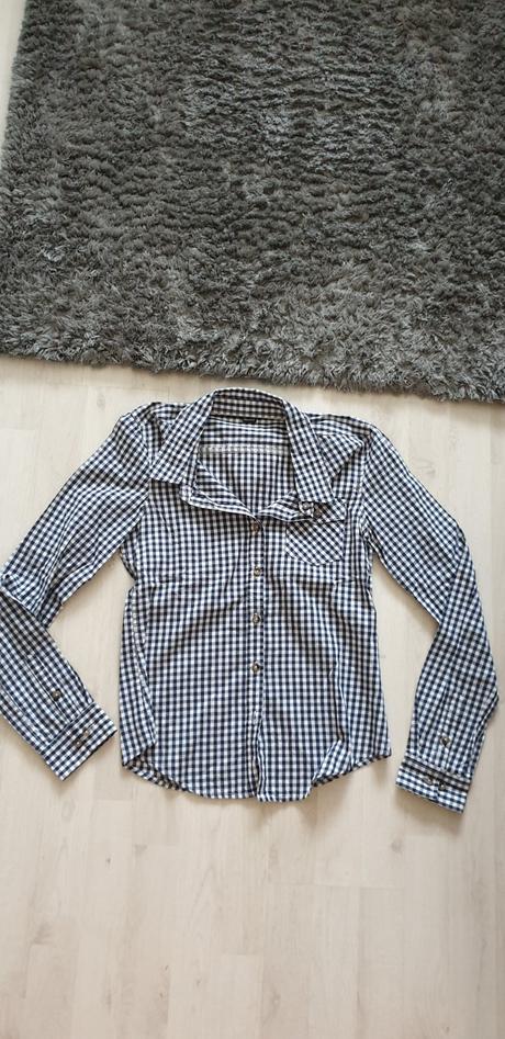 Košeľa č.36, gate,36