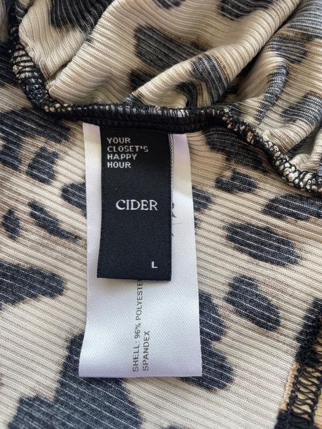 Top s leopardim vzorom, l