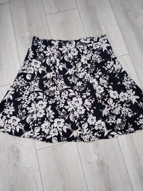 Saténová sukňa v.40, orsay,40