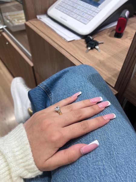 Ktorý zásnubný prsteň si vybrať?