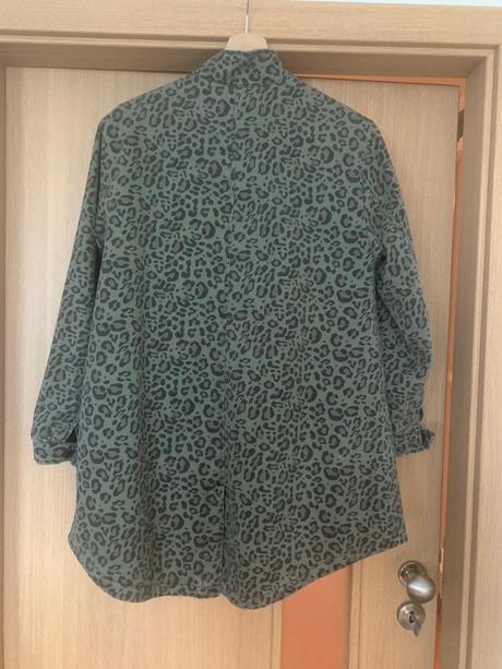 Parka so zvieracim vzorom, zara,164