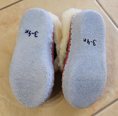 Kožušinové papučky 3-4r., 27