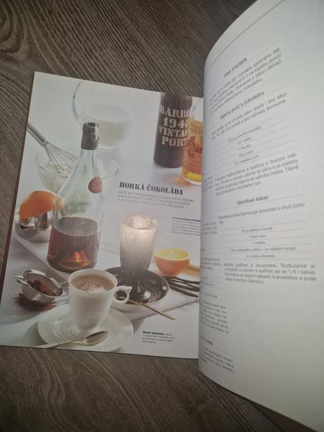 Kniha čokoláda encyklopédia,