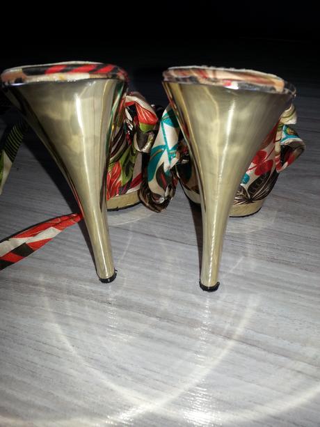 Nádherné sexi sandálky, 35