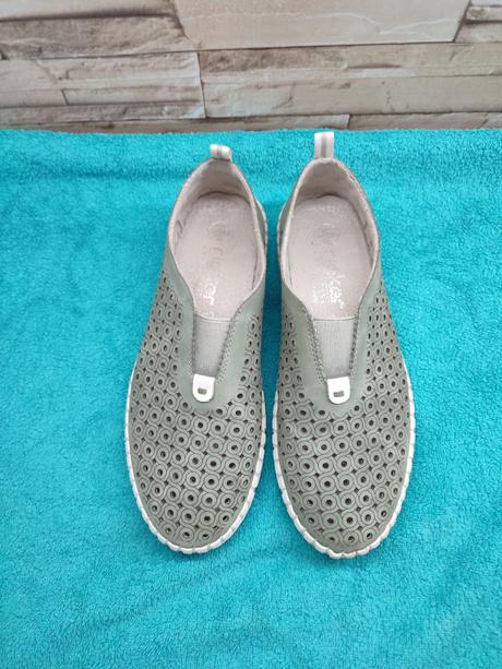 Rieker 38 - dámske kožené dierkované topánky, rieker,38