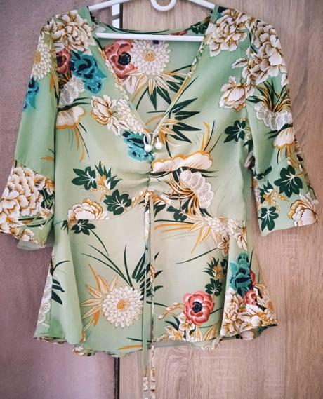 Elegantná blúzka, 40