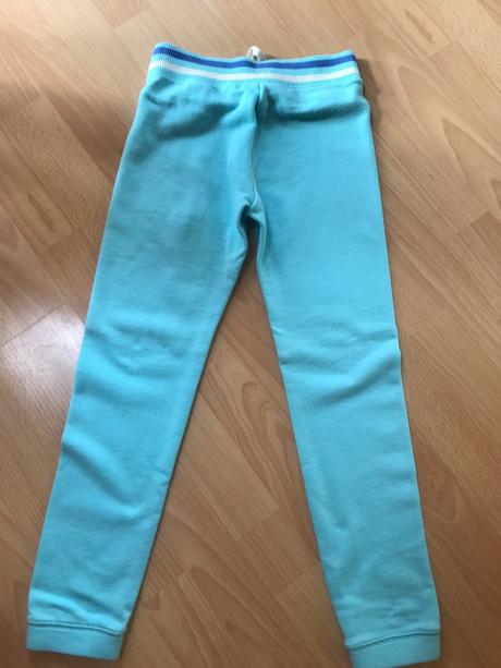 Nádherne tepláky gap na 8 r., gap,134