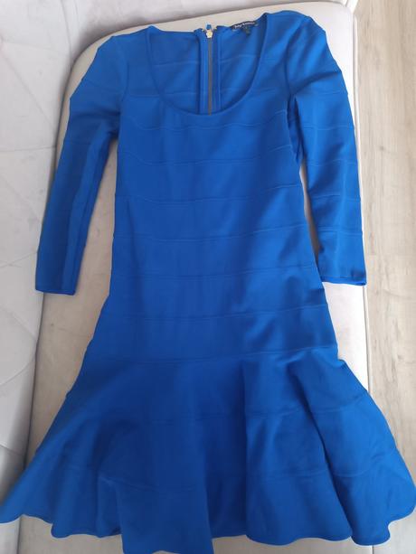 Šaty s dlhým rukávom, s